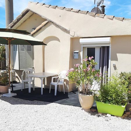 Appartement Meuble Bord De Mer Fos Sur Mer โฟส์-ซูร์-แมร์ ภายนอก รูปภาพ