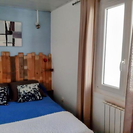 Appartement Meuble Bord De Mer Fos Sur Mer โฟส์-ซูร์-แมร์ ภายนอก รูปภาพ