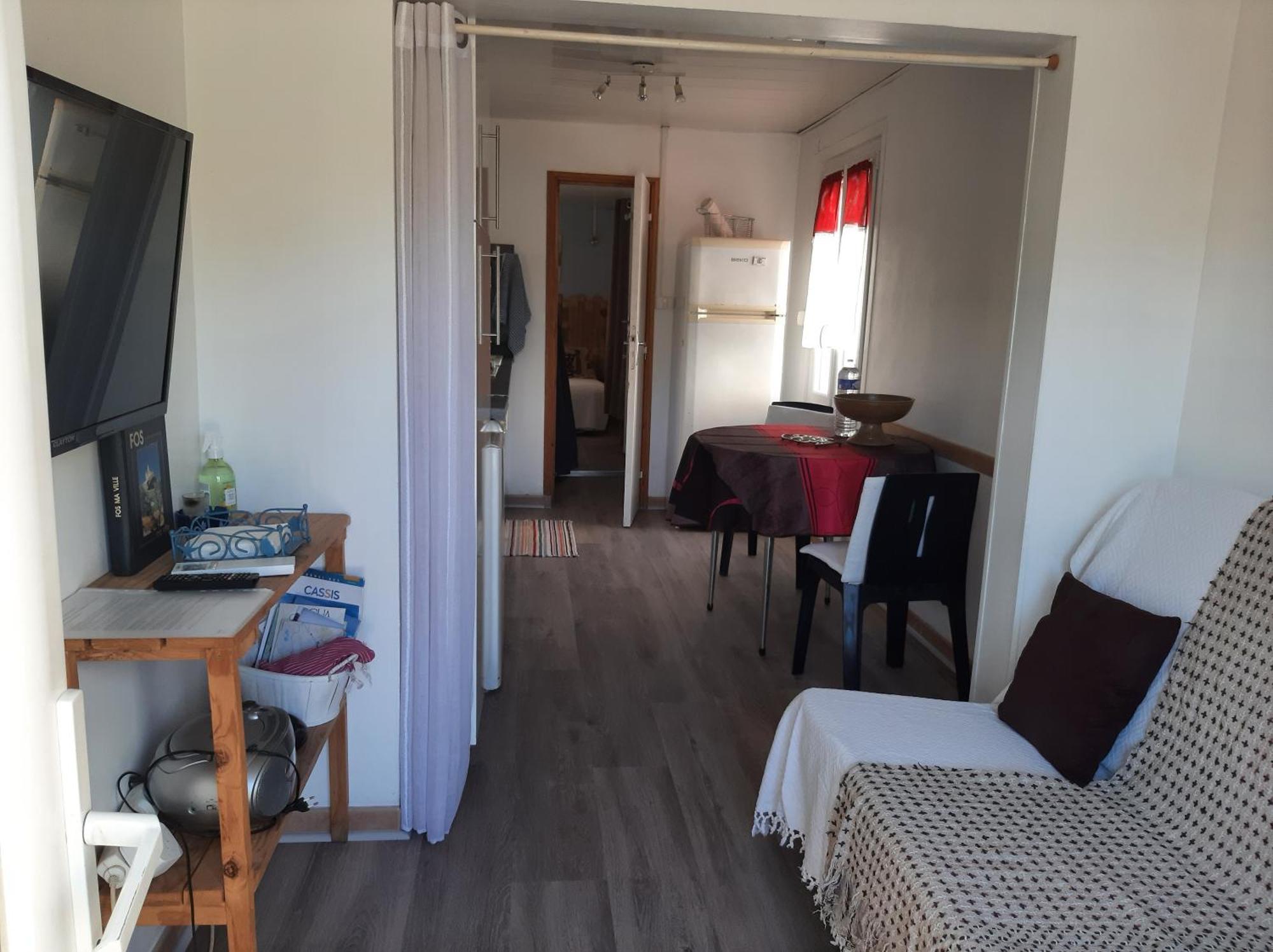 Appartement Meuble Bord De Mer Fos Sur Mer โฟส์-ซูร์-แมร์ ภายนอก รูปภาพ