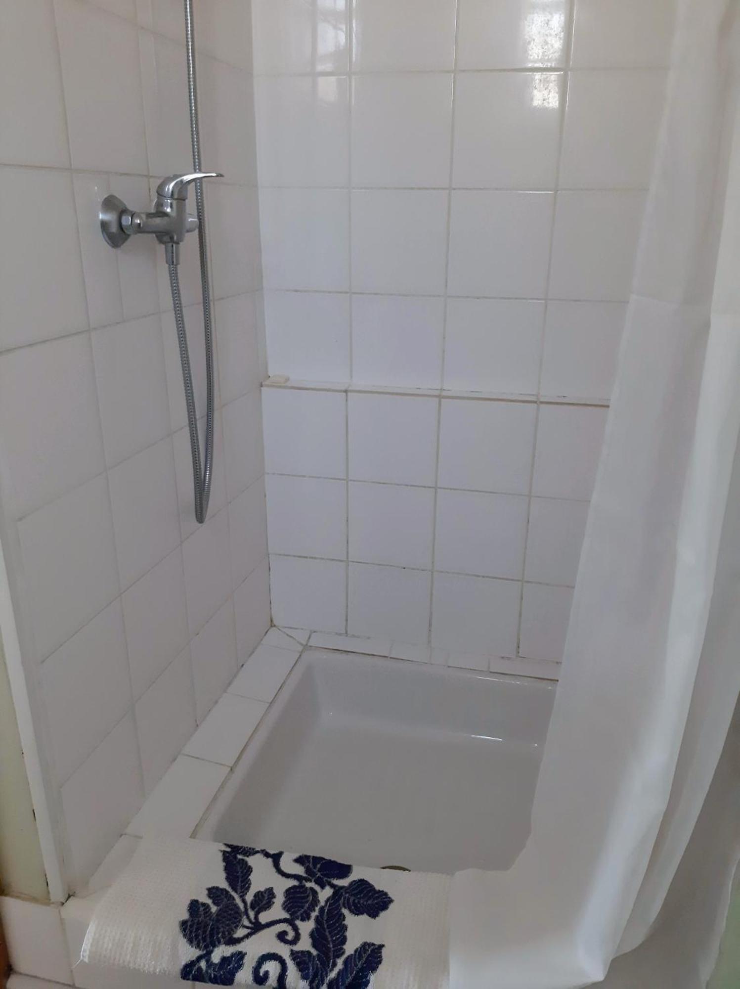 Appartement Meuble Bord De Mer Fos Sur Mer โฟส์-ซูร์-แมร์ ภายนอก รูปภาพ