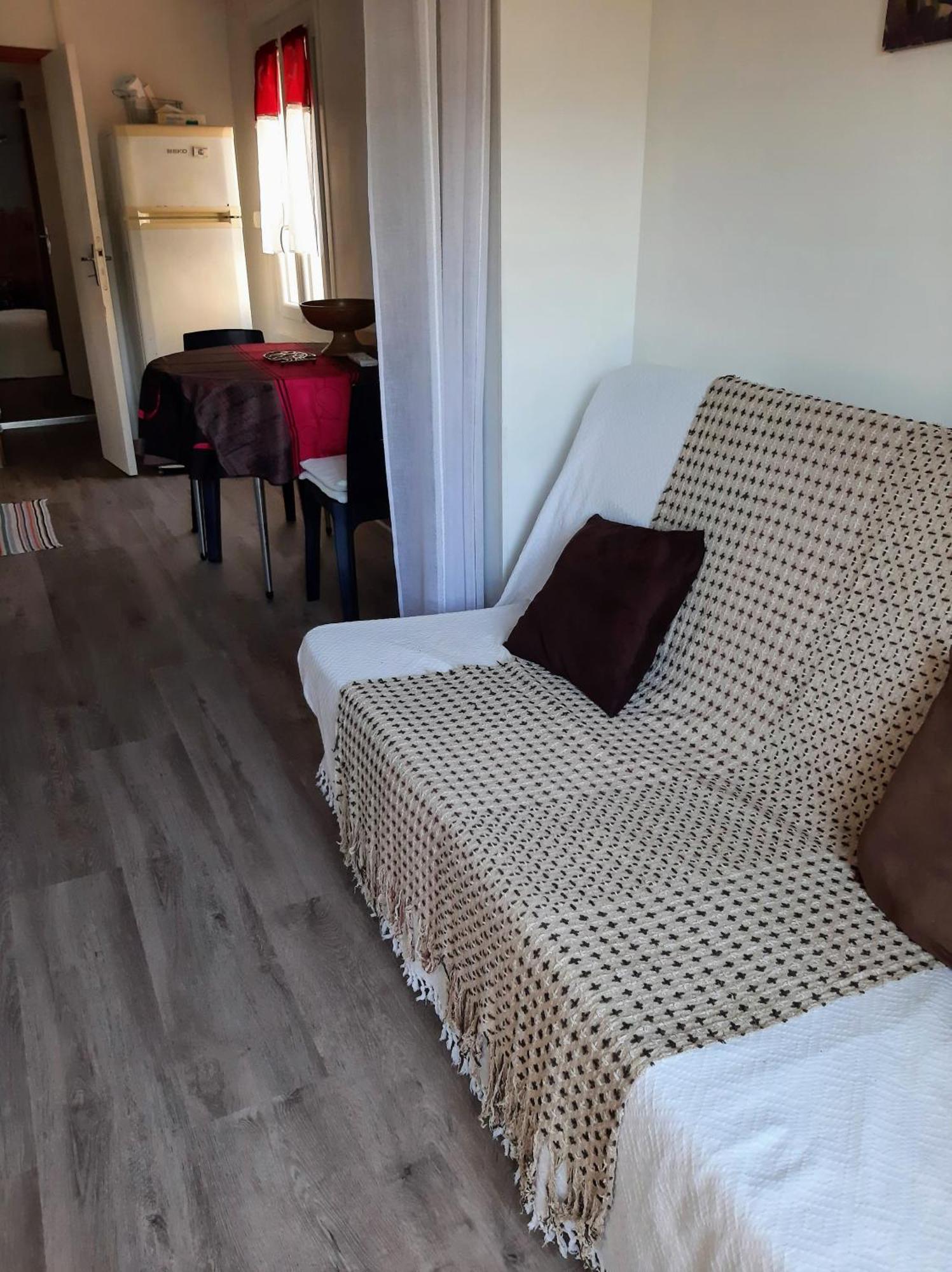 Appartement Meuble Bord De Mer Fos Sur Mer โฟส์-ซูร์-แมร์ ภายนอก รูปภาพ